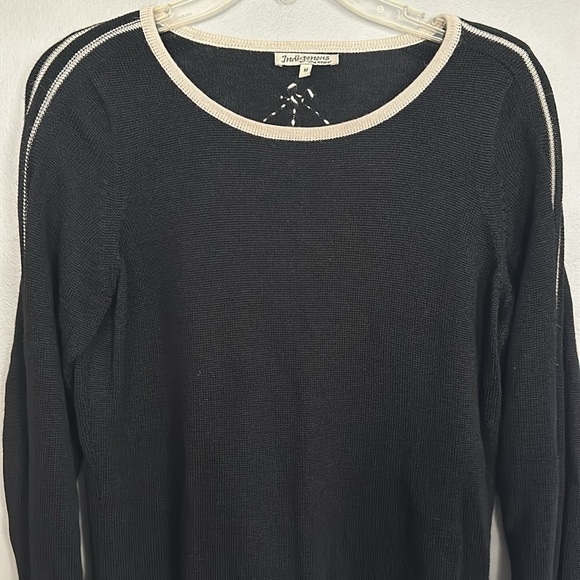 Indigenous One Weave women hand loomed Peruvian alpaca & wool blend sweater - Picture 3 of 13